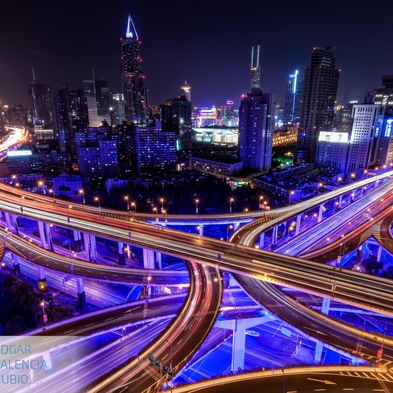 Edgar Palencia Rubio photography of Nine Dragon Pillar Intersection in Shanghai, China