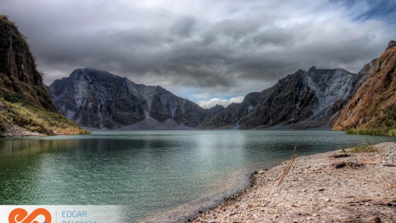 Edgar Palencia Rubio photography of Mount Pinatubo Volcano in Philippines