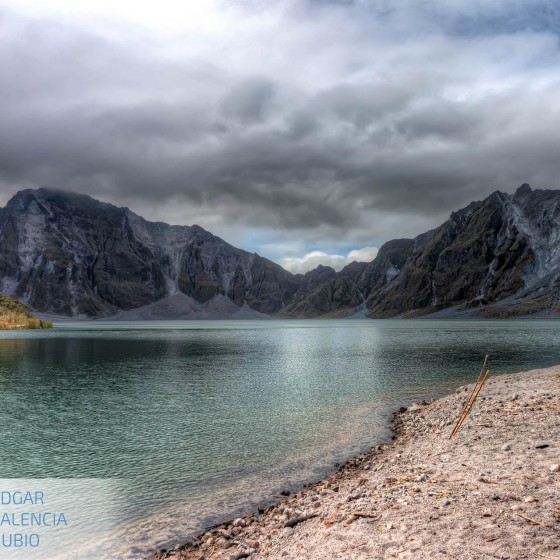 Edgar Palencia Rubio photography of Mount Pinatubo Volcano in Philippines